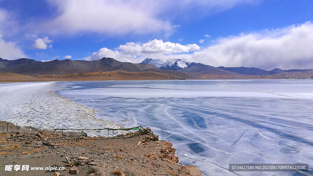 冬季湖景