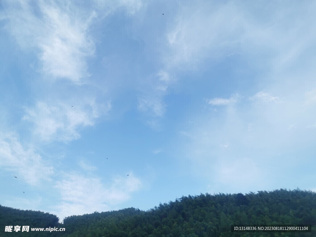 天空