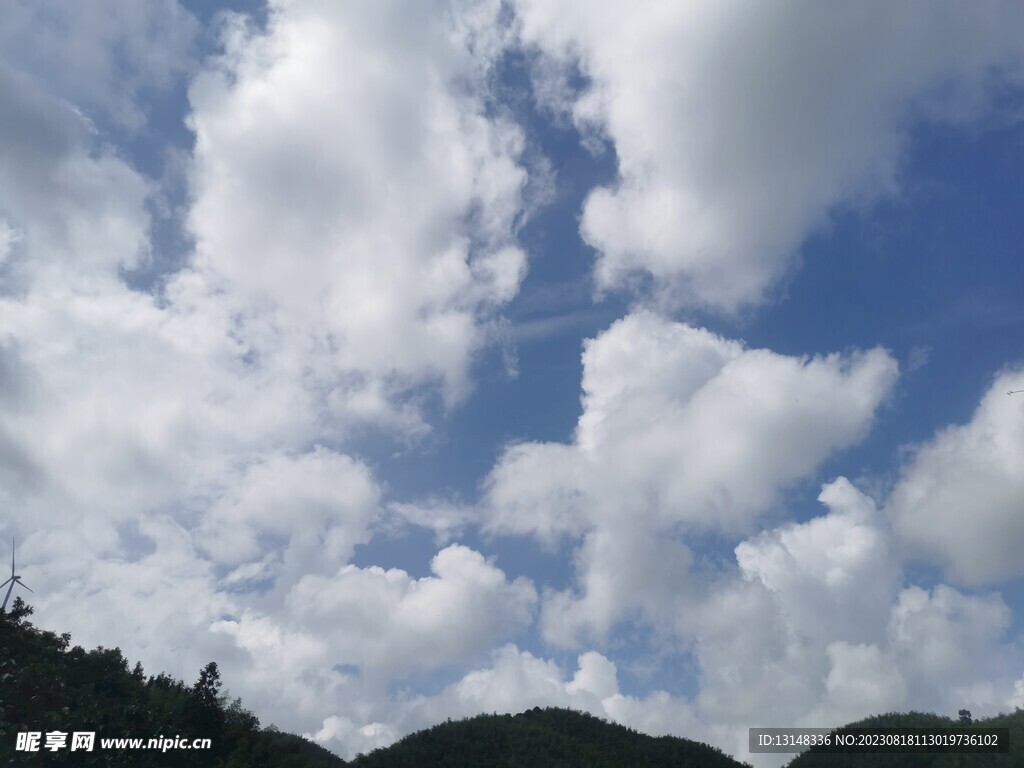 天空