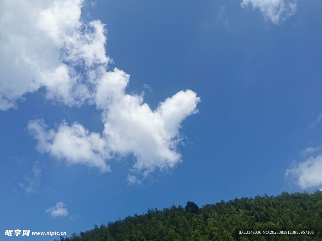 天空