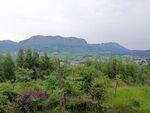 白腊山村庄
