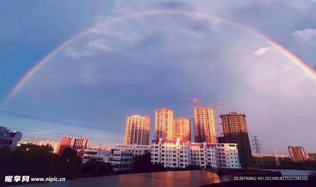 雨后彩虹