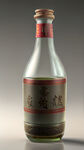 彝家白酒，玻璃瓶