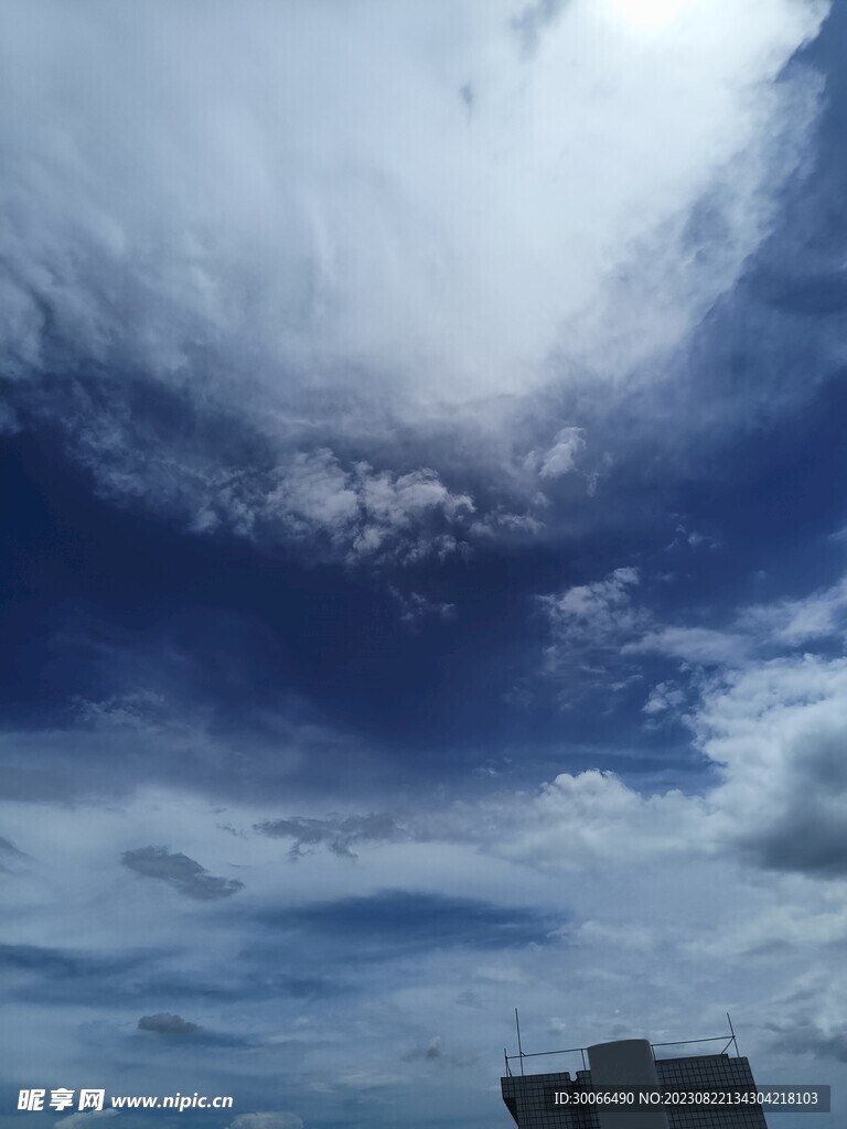 天空 