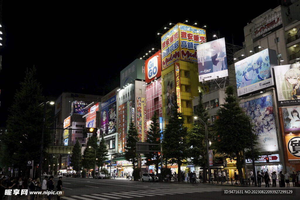 东京秋叶原街景 