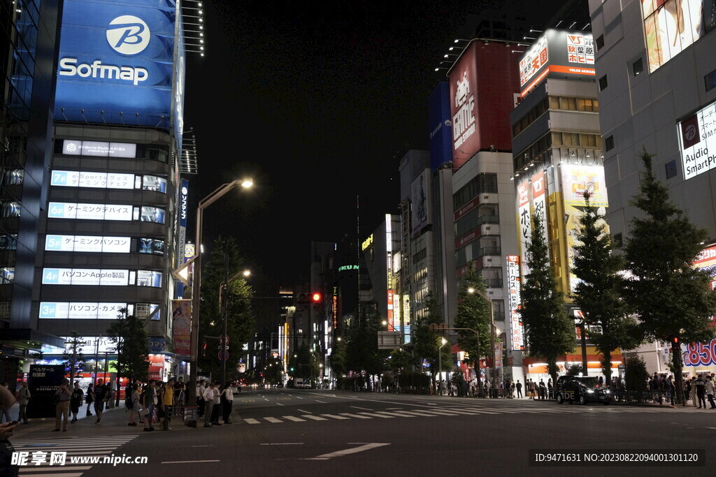 东京秋叶原街景