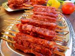 生肉串