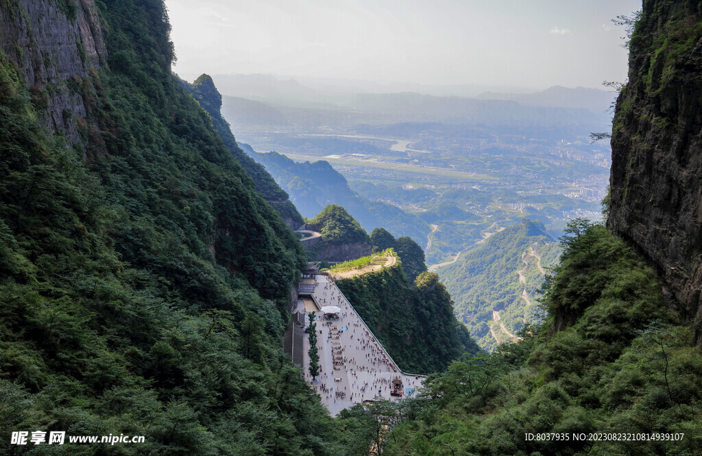 天门山国家森林公园  