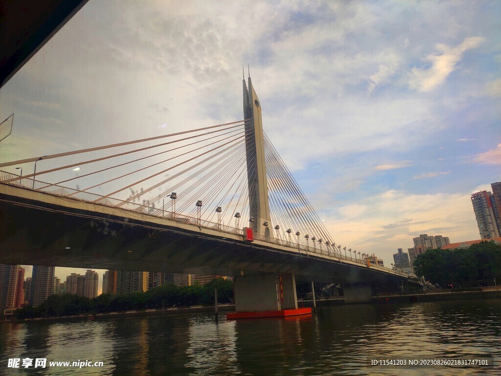 广州大桥摄影图