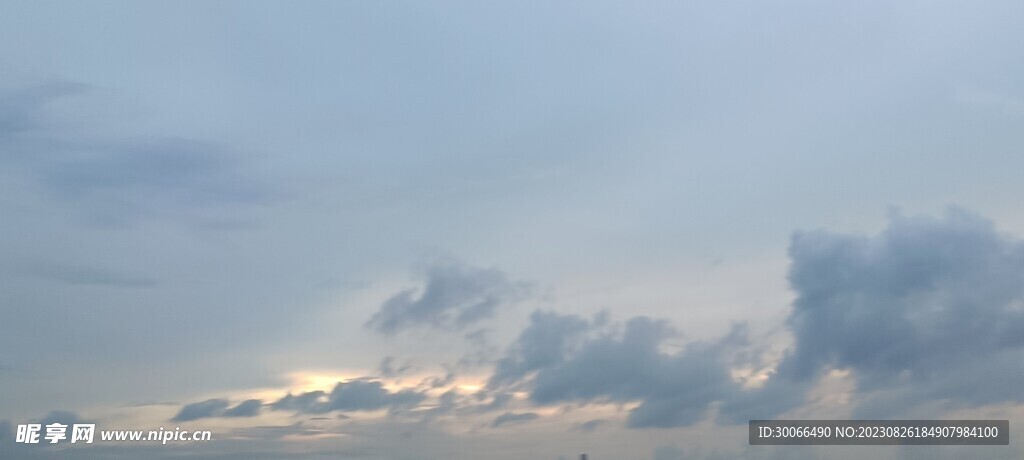 天空