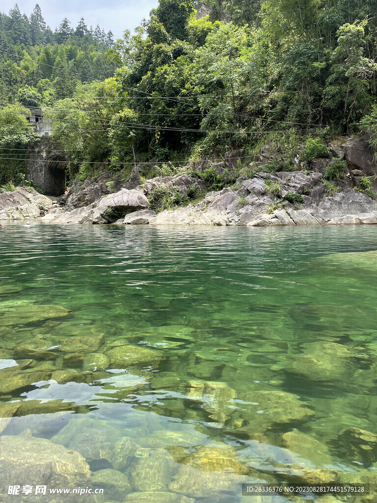 山谷避暑胜地