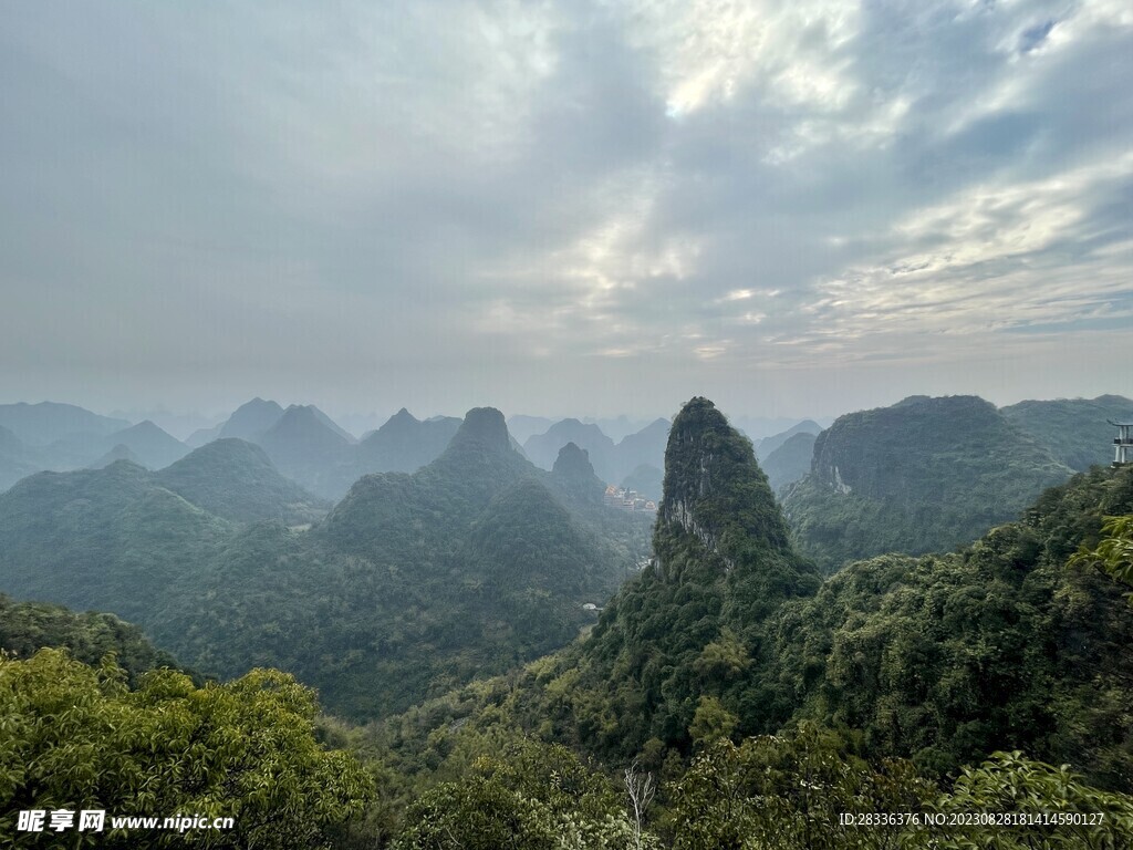 弄拉山顶