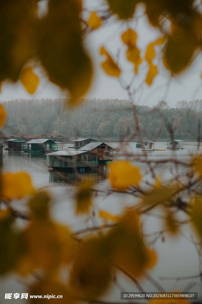 湖泊