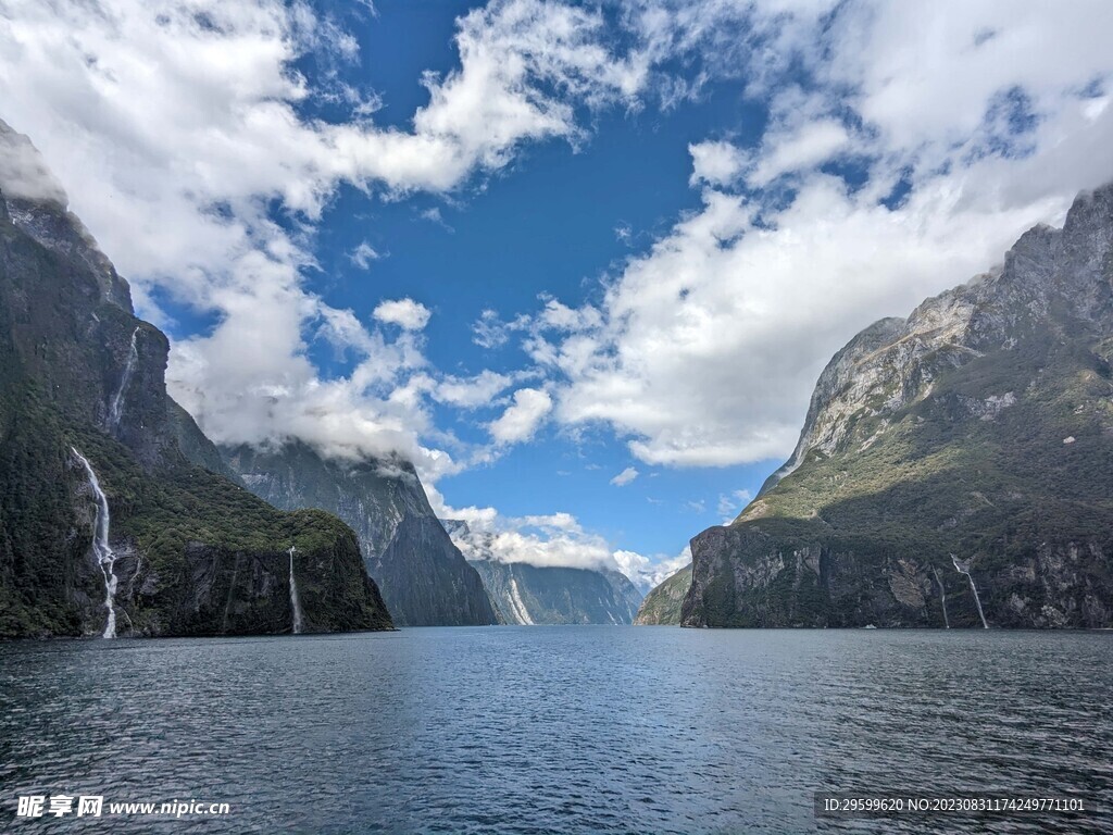 湖泊
