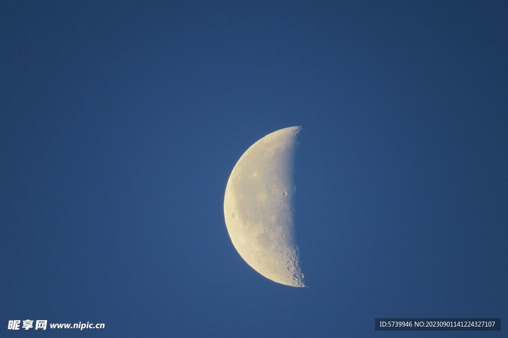 夜色月亮星空蓝色天空