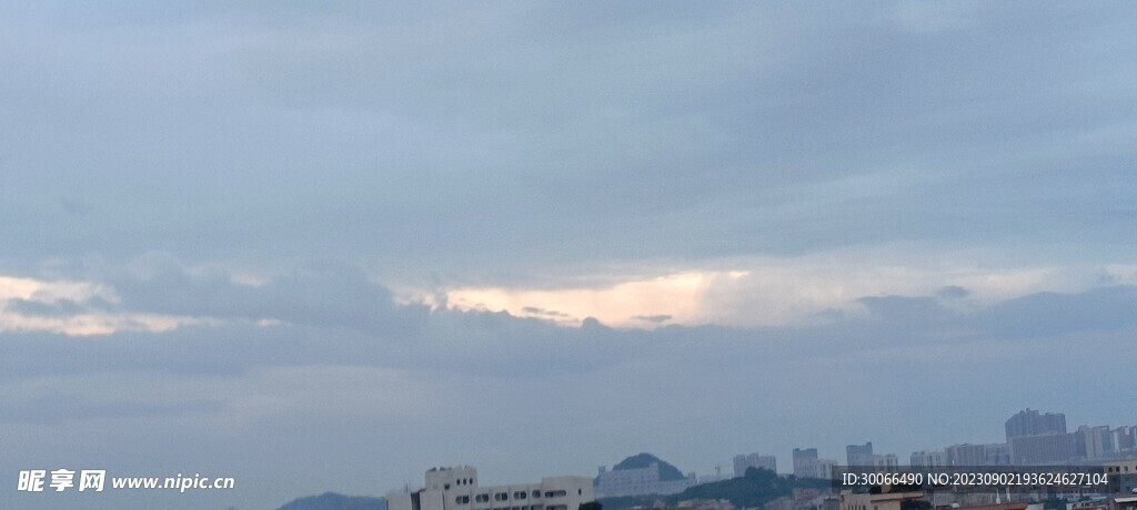 天空 