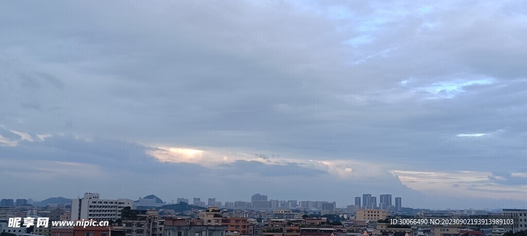 天空 
