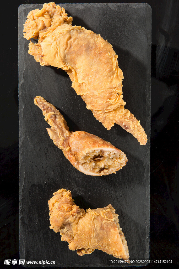金牌翅包饭