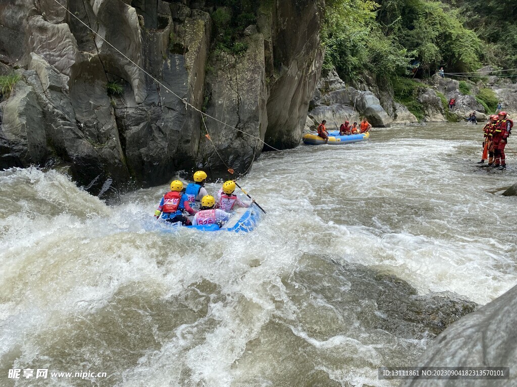 五排河 皮划艇 漂流 体育旅游