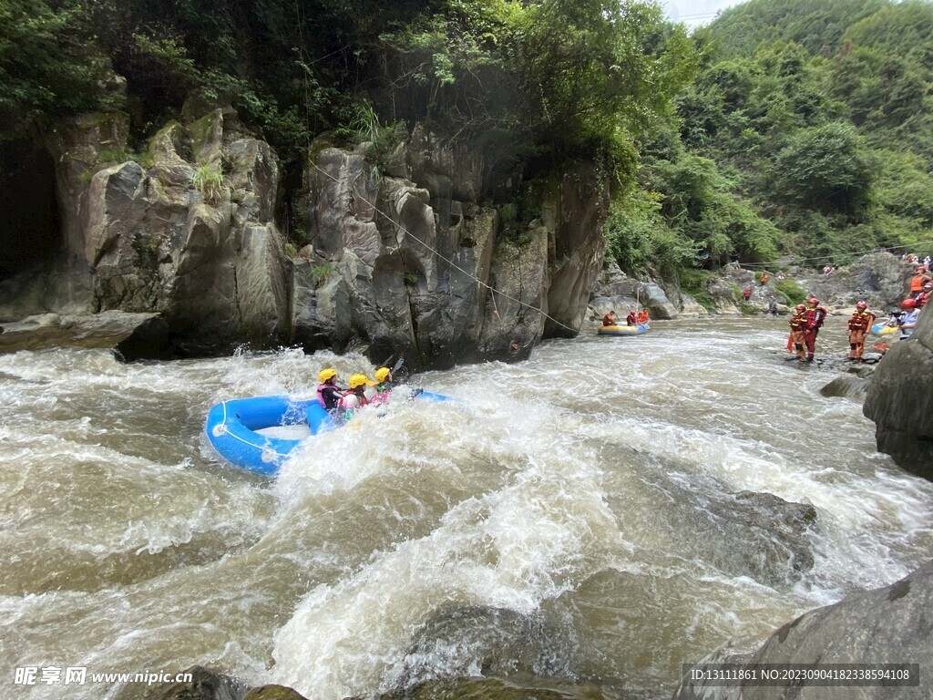 五排河 皮划艇 漂流 体育旅游