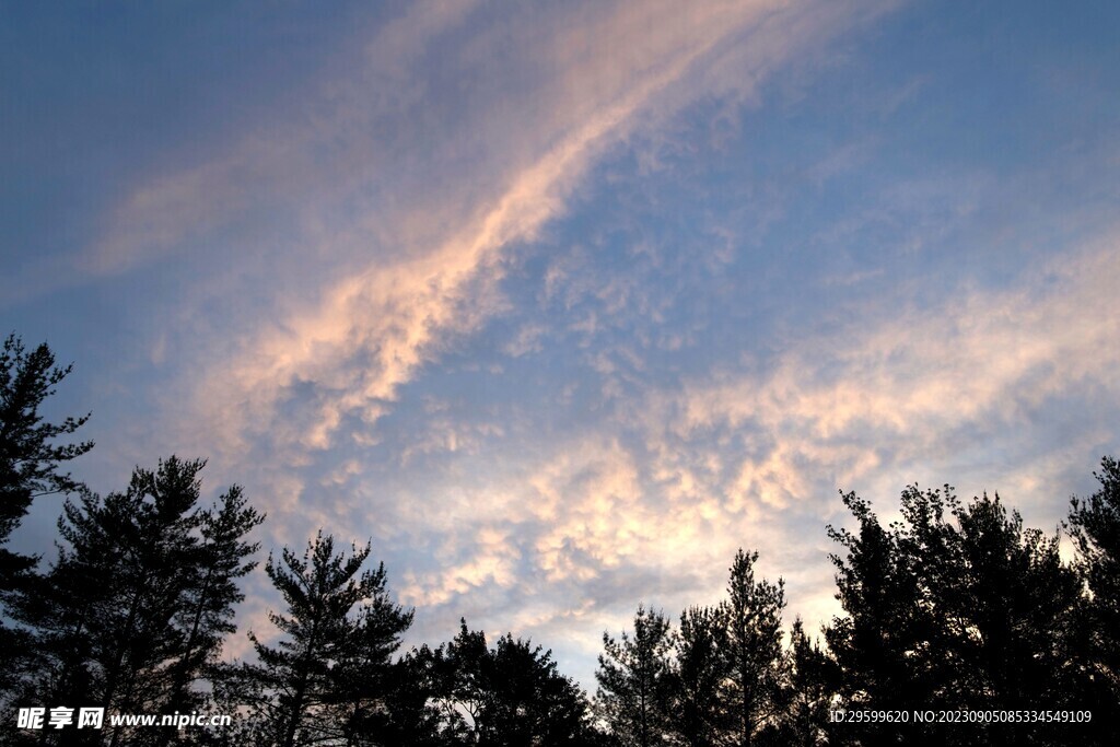 天空