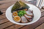 牛肉鸡蛋面