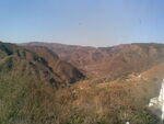 高山  