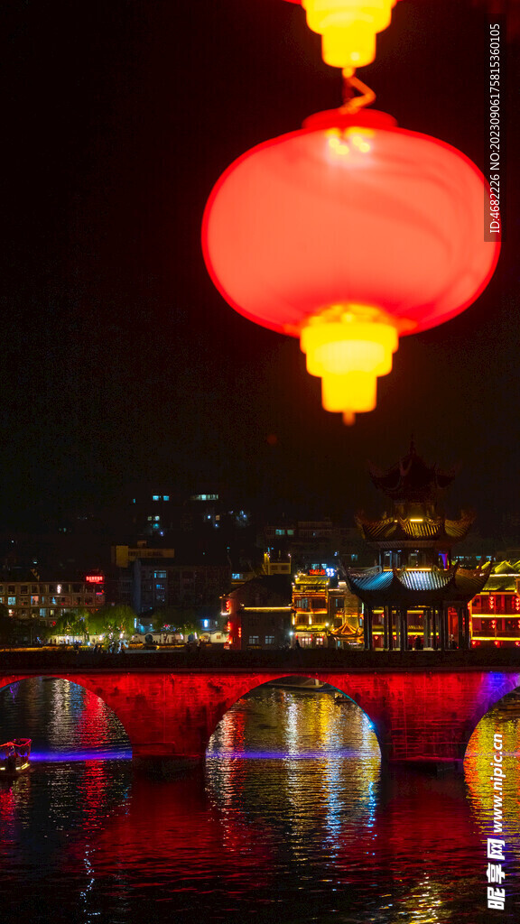 镇远古镇远观祝圣桥魁星楼夜景