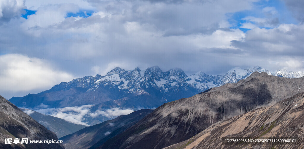 雪山