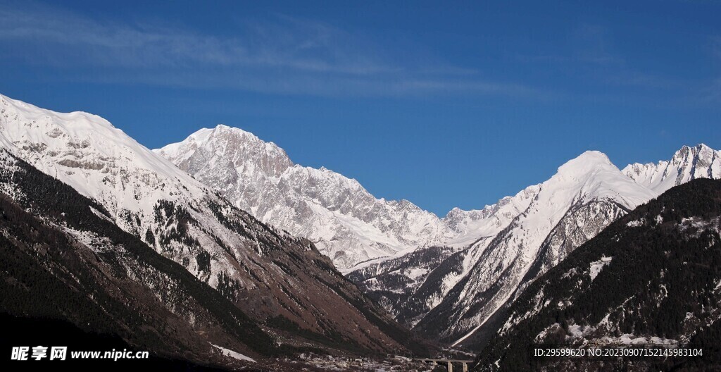 雪山