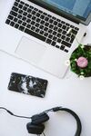 电脑手机耳机等数码物品