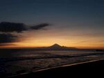 日落海火山