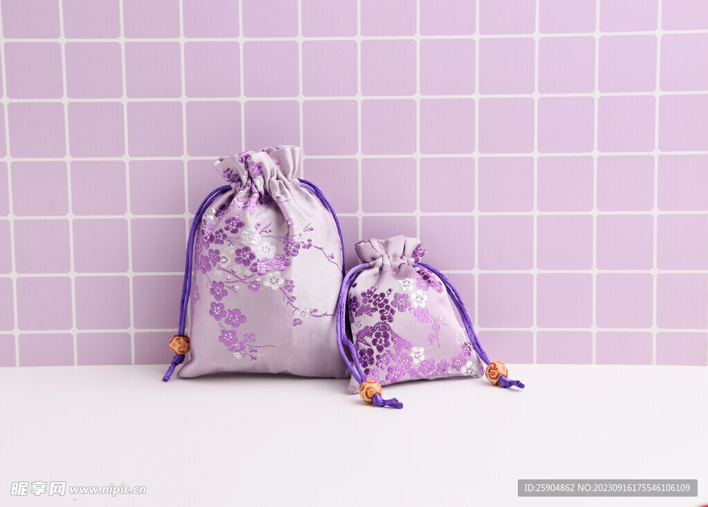 紫色梅花袋