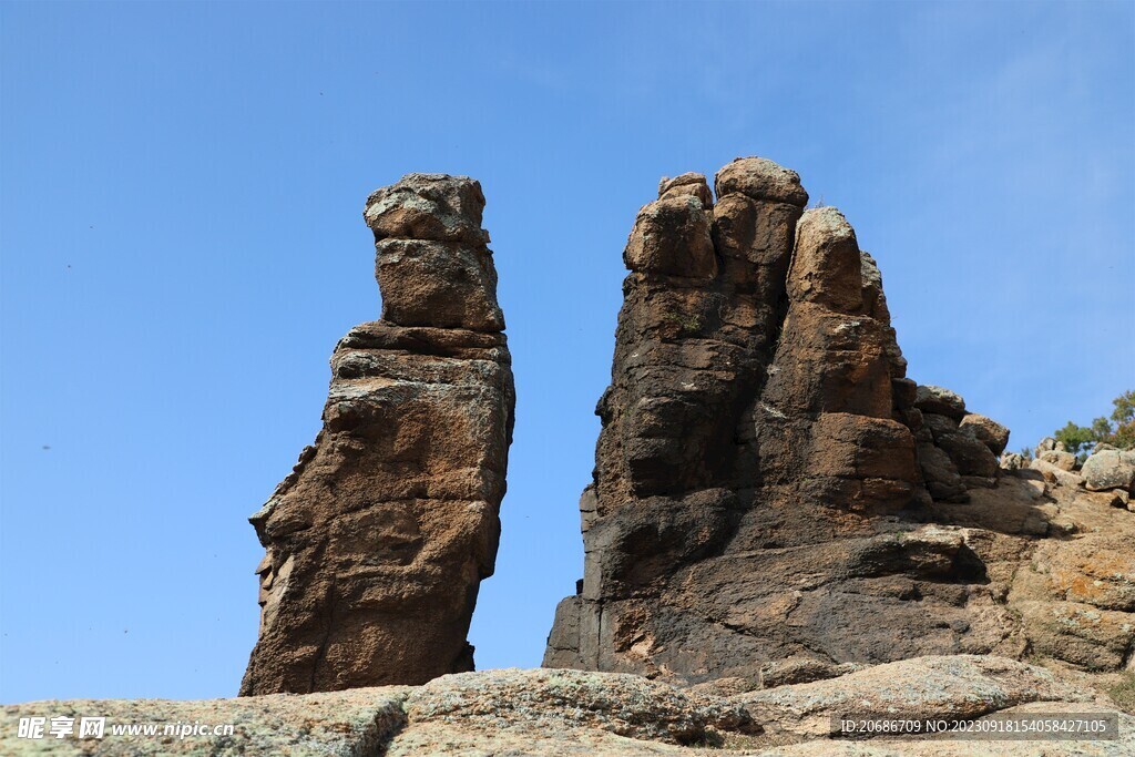 三峰