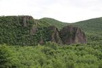 山峦青青