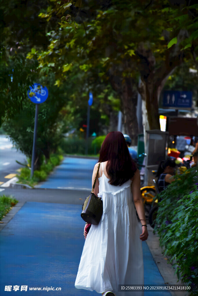 休闲的女孩