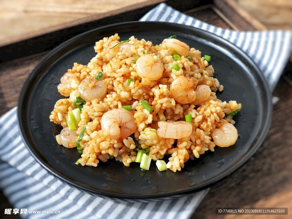 虾仁炒饭