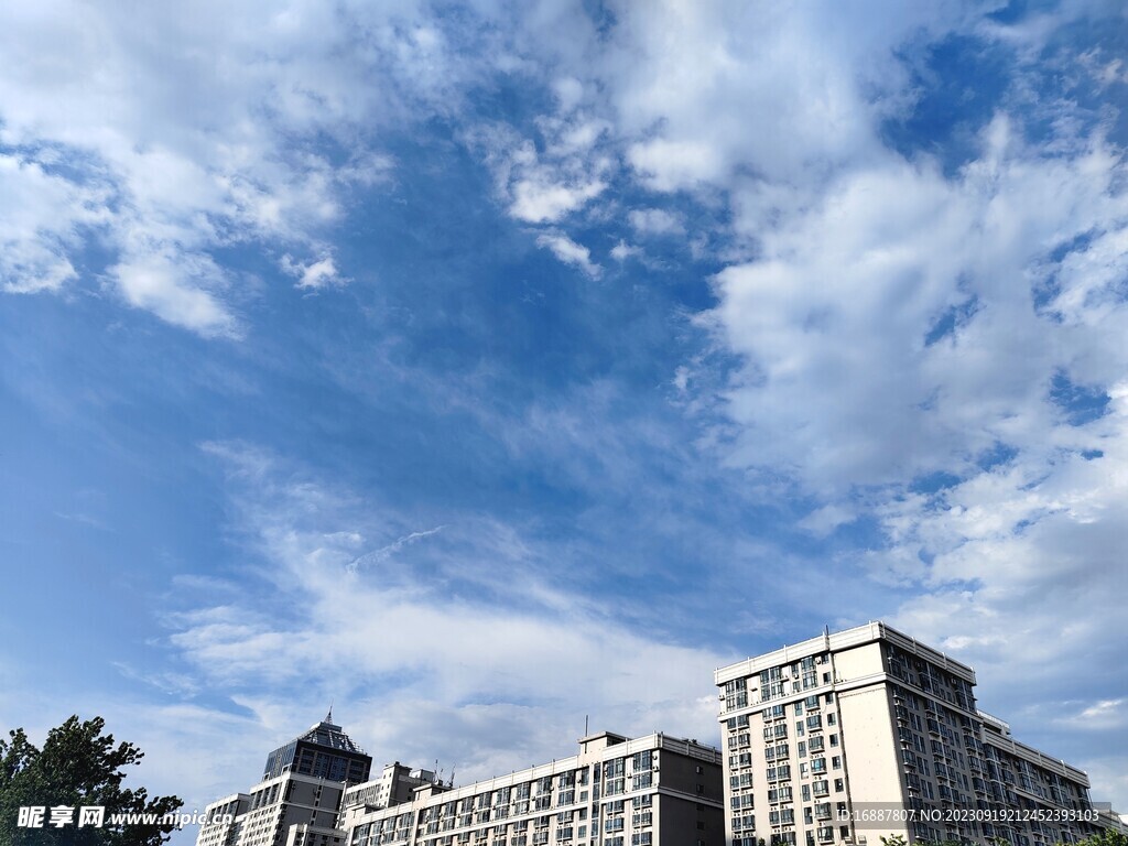 天空