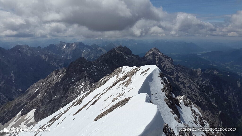 雪山