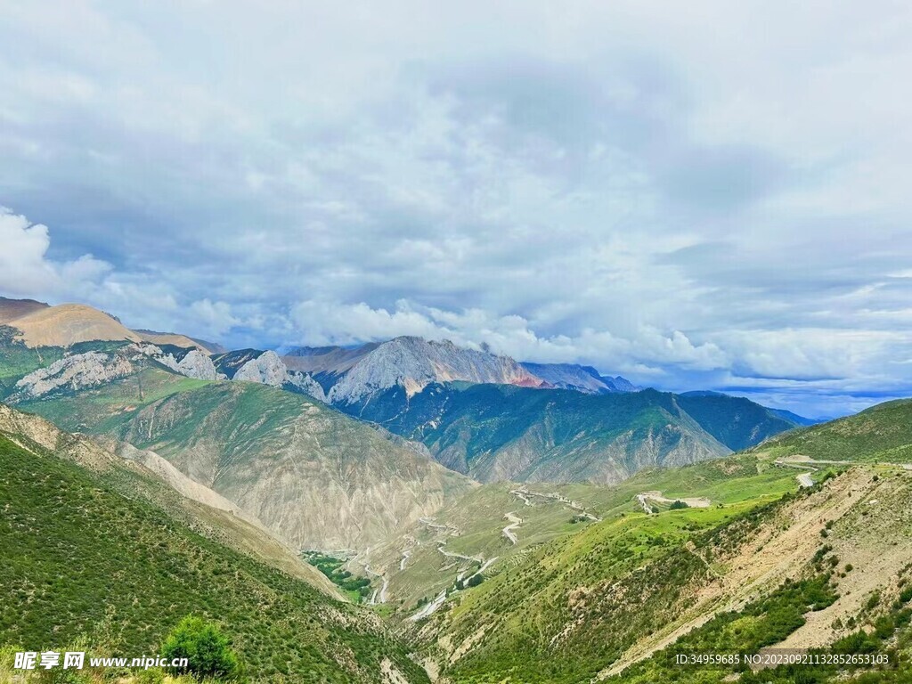 山丘