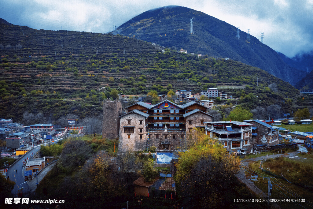 阿坝州国内旅游