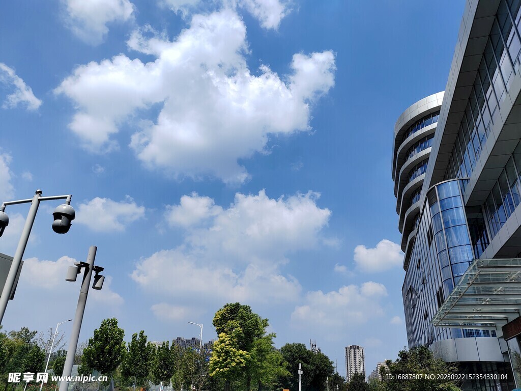 天空