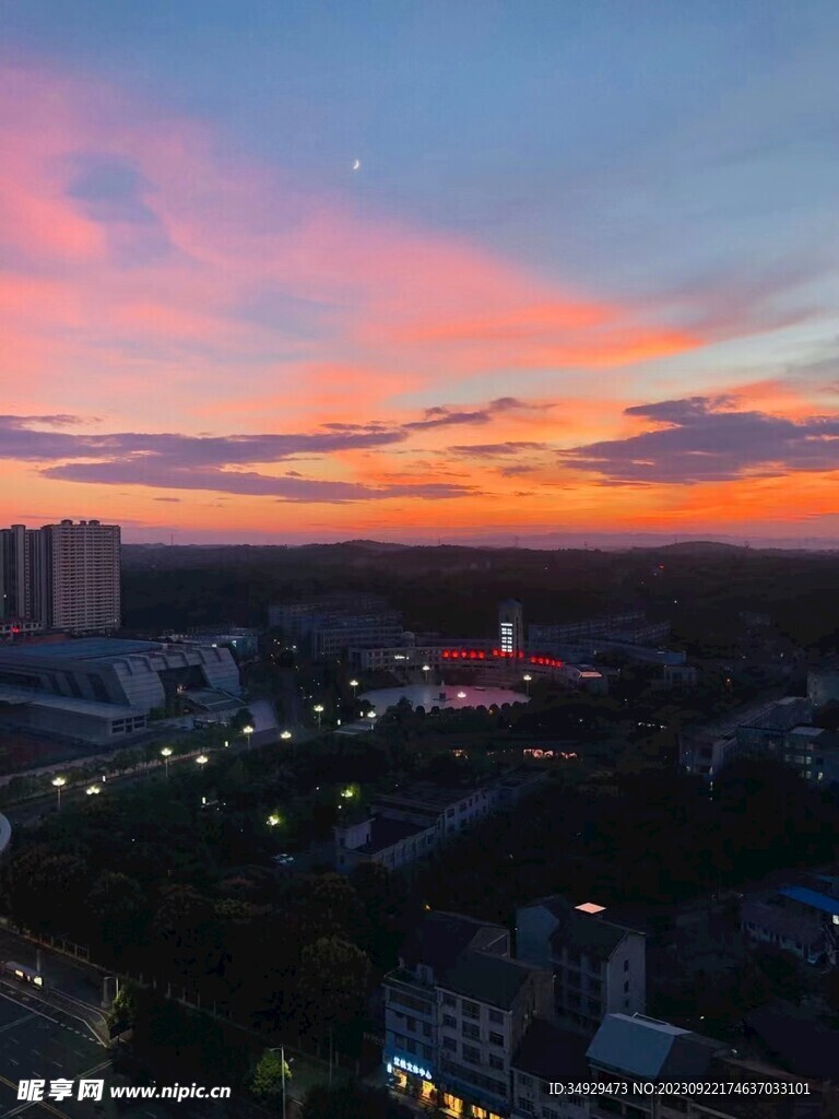 晚霞