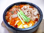 泡菜石锅汤
