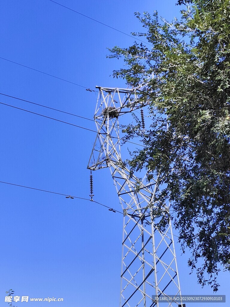 高压电线架铁塔