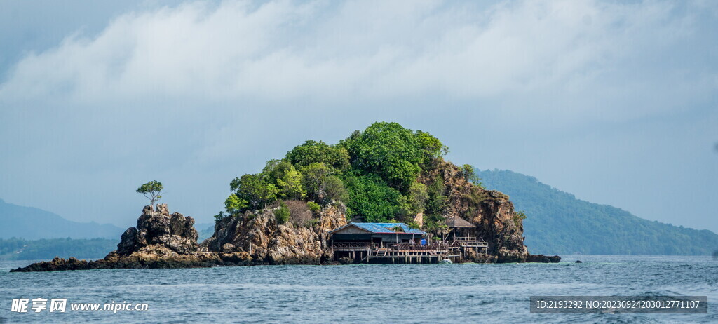 海上小岛
