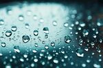 下雨天玻璃