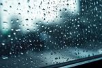 下雨天玻璃