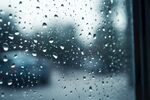 下雨天玻璃
