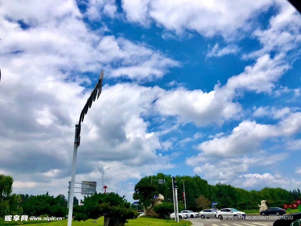 蓝天